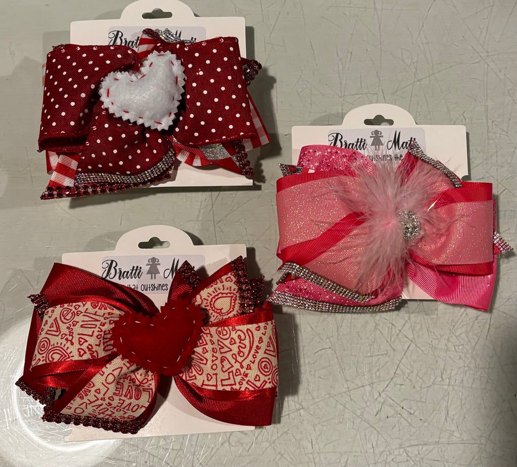 Bratti Mati Valentines Bows