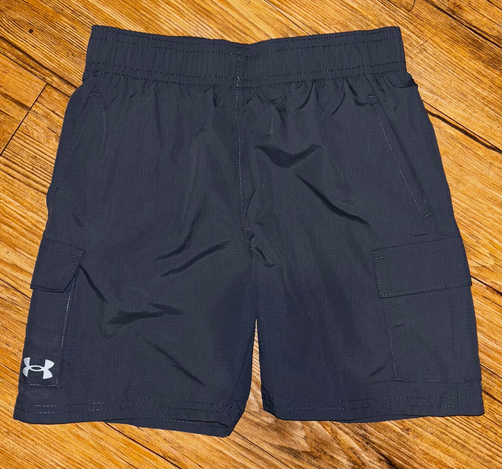 UA 062 Gray Cargo Short